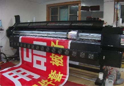龙岩喷绘广告分辨率是多少？